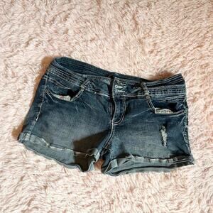 Vintage Y2K Low Rise Classic Wash Country Rustic Denim Distressed Short Shorts
